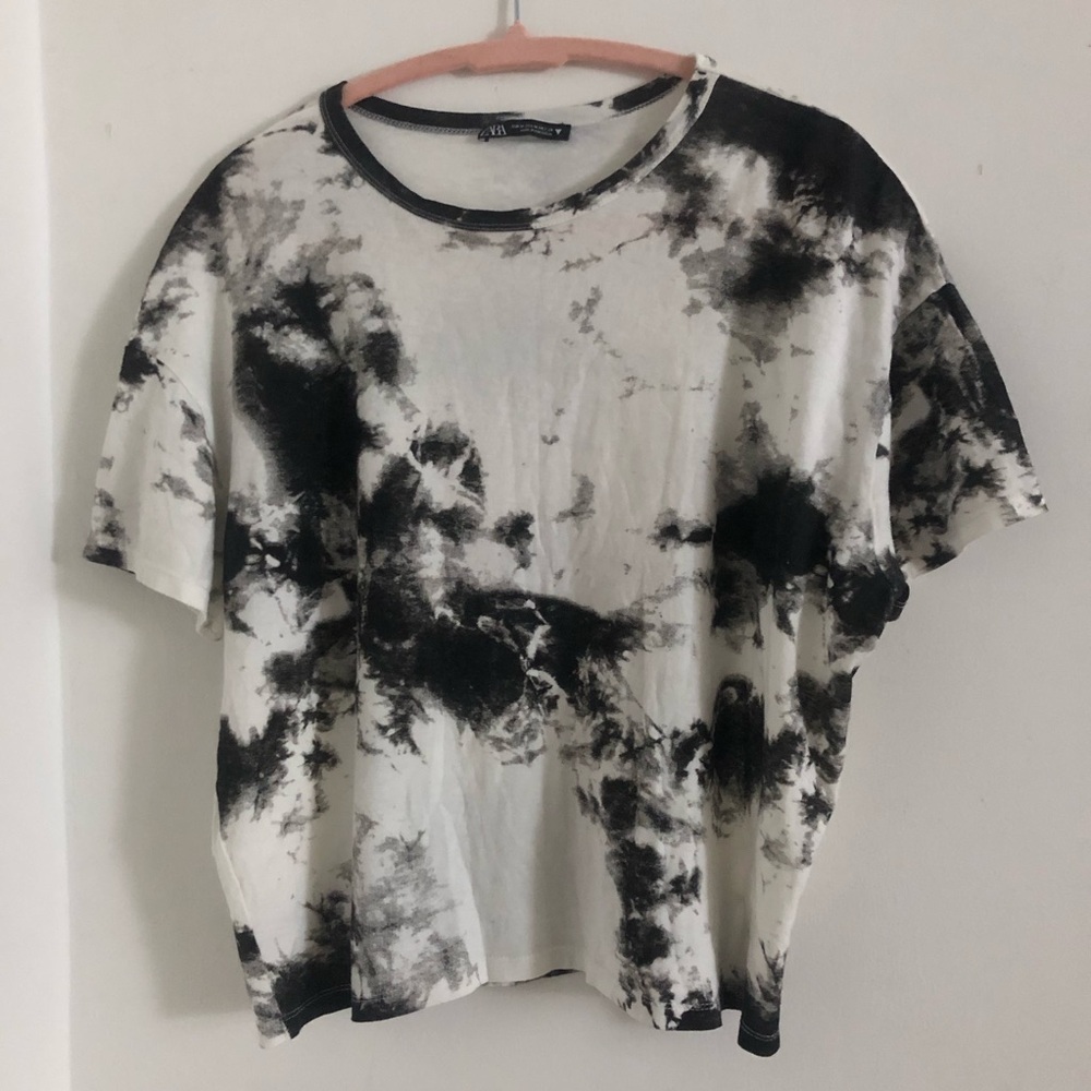 Zara Monochrome Tie-Dye Tee
